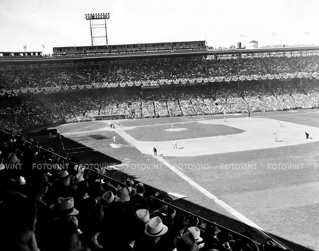 Cincinnati Reds CROSLEY FIELD Photo Picture 1930s BASEBALL STADIUM