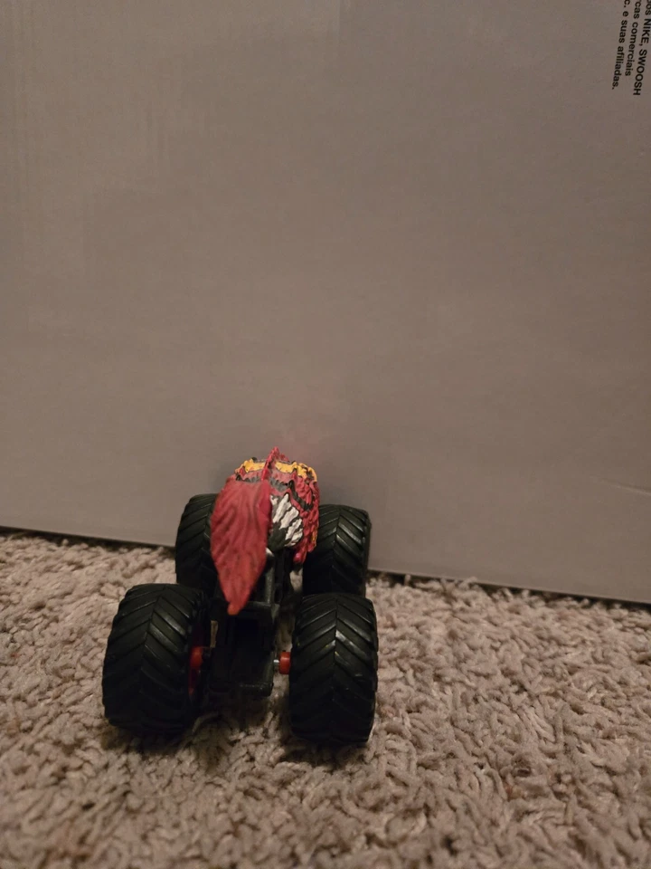 Monster Jam, El Diablo Monster Truck 1:64 scale - Image 4 of 4