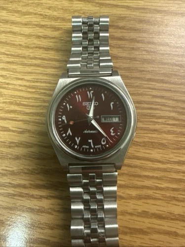 Seiko 5 Automatic Day/Date 7009 with Red Arabic Dial. Working Condition