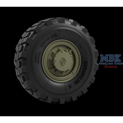 PANZERART PA-RE35853 VAB 4x4 Road Wheels (Michelin X)
