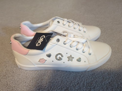 #ad GBG Los Angeles GUESS White Jeweled Leather Sneaker NWT Size 9 $28.49