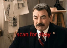 Magnum PI - Tom Selleck - Exclusive PHOTO 8x10 Rare FOTO 30543