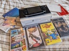Sony PSP PlayStation Portable PSP-2003 PB Piano Black (Boxed with games)