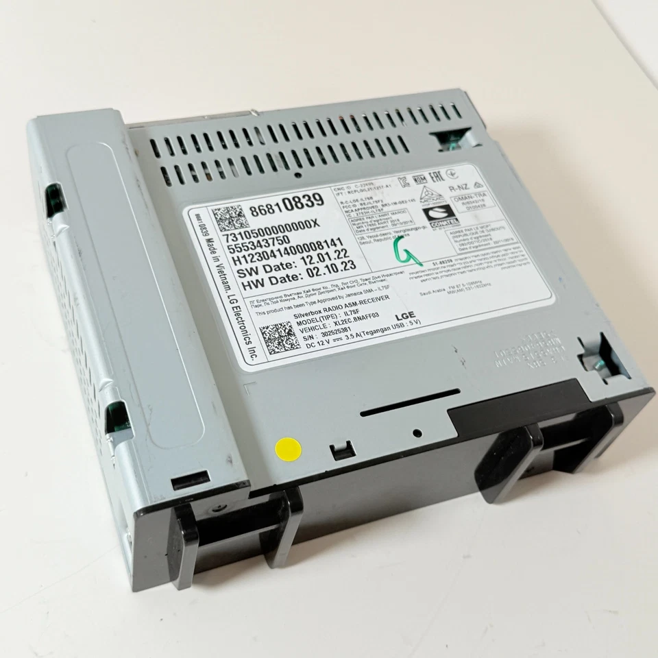 2023 CHEVROLET MALIBU AUDIO EQUIPMENT RADIO RECEIVER OEM 86810839 - Image 3 of 4