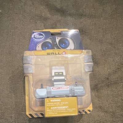 Disney Store Pixar WALL-E M-O White/Gray/Black Remote Control Action Figure