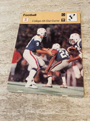 1978 Sportscaster Card #21-18 - Tribune College Football All-Star Game - NR-MT - Afbeelding 1 van 2