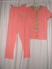 Vintage Lorraine Orange with Floral PJ's gorgeous Pajamas Set size 32 2 pieces