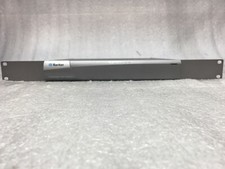 Raritan Paragon II P2-EUST Enhanced User Station KVM, w/ Rack Mount Tray 