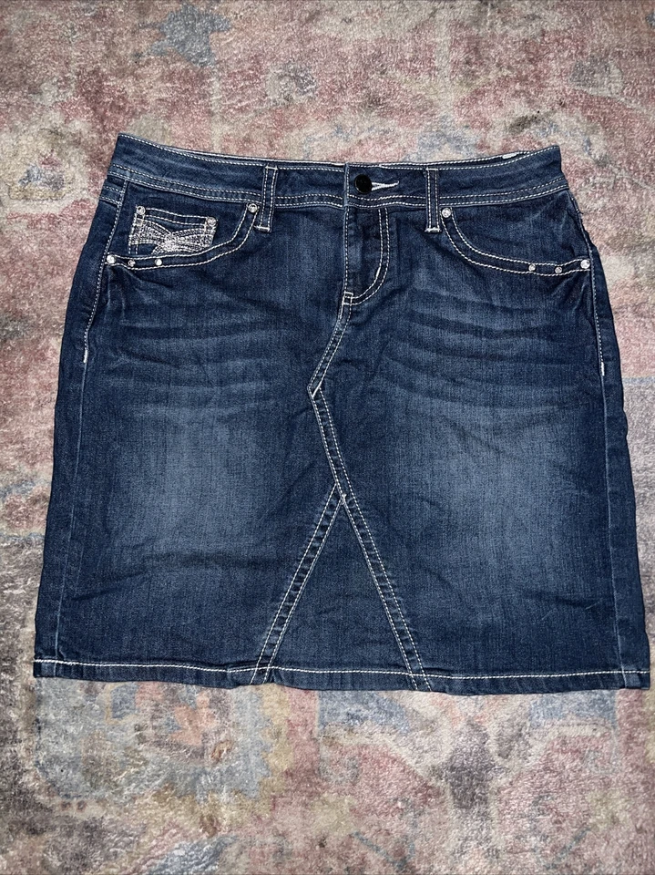 Vintage Earl Jean Women's Blue Stretch Denim Jean Skirt Bling Pockets Sz 6Petite - Image 2 of 4