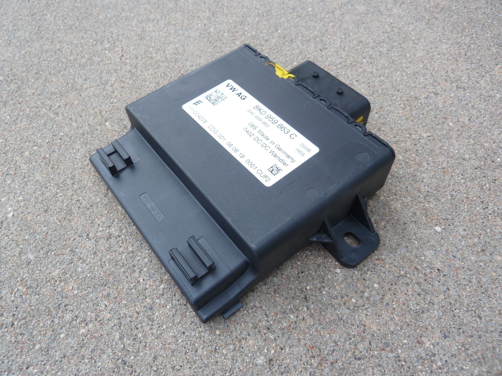 Lamborghini Huracan Chassis Voltage Stabilizer Control Module ECU A8 D4