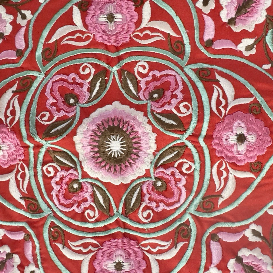 NOVICA Floral Bordado Algodón Bolso de Hombro Bolso Cartera 100% Algodón Nuevo Foto 3 de 4