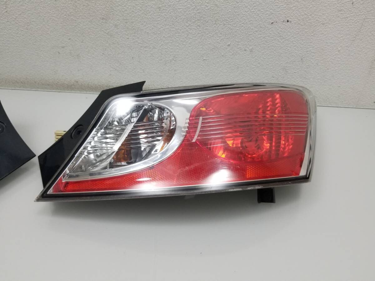Toyota bB genuine QNC21 QNC20 QNC25 Tail Lights Rear Lamps set JDM