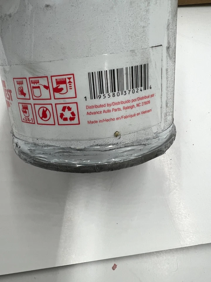 Caja de 12 filtros de aceite de motor Carquest R85372MP para Ford F-250 Super Duty 2019 Foto 4 de 4