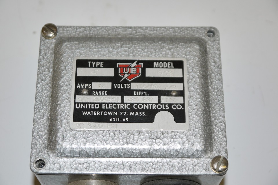 NEW UNITED ELECTRIC TYPE J7 PRESSURE SWITCH MODEL 6473 115/230 VAC 225 ...