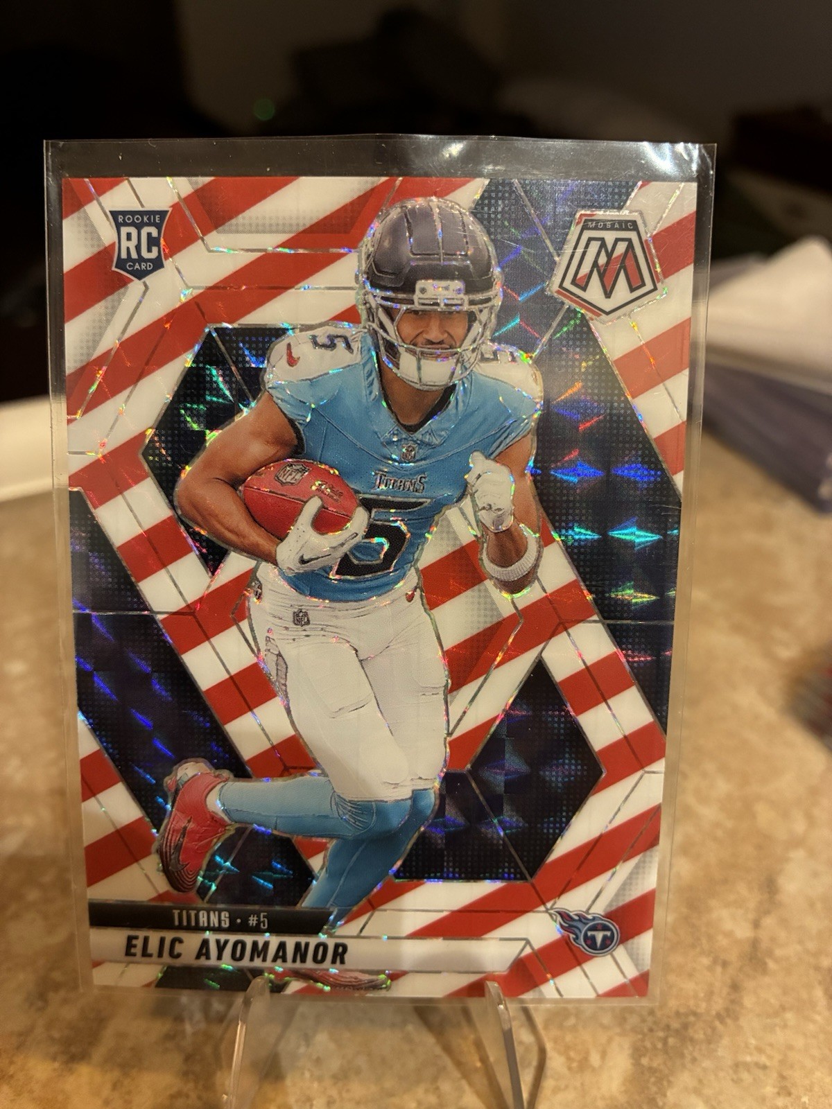 2025 Panini Mosaic Football Red and White Stripe Prizm RC #333 Elic Ayomanor