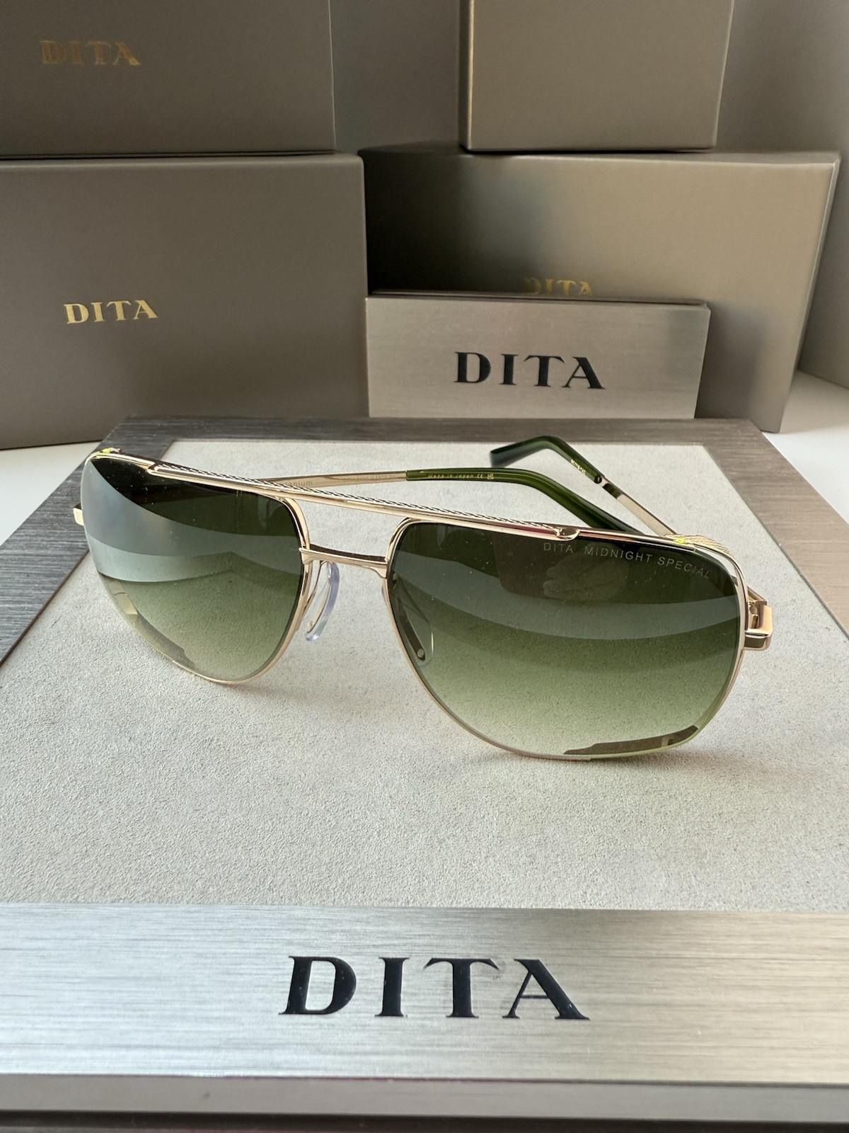 DITA MIDNIGHT SPECIAL DRX 2010 P White Gold Green Gradient Sunglasses AUTHENTIC 87690₽