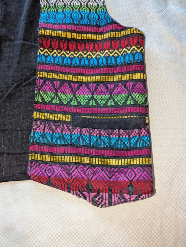 COLETE VINTAGE UNISSEX BORDADO SUDOESTE FESTIVAL HIPPIE COWBOY GG  - Imagem 4 de 4