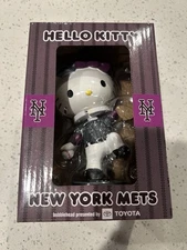 New York Mets SGA 2025 Hello Kitty City Connect Bobblehead