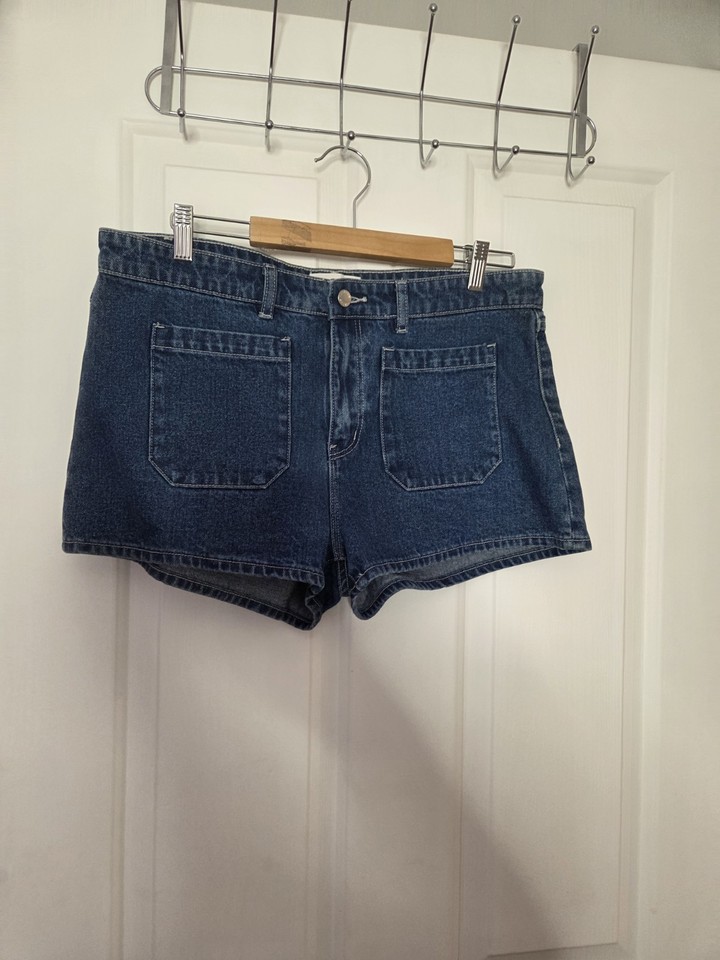 Rollas Denim Shorts Size 12 High Waisted 100% Cotton Retro Front Pockets
