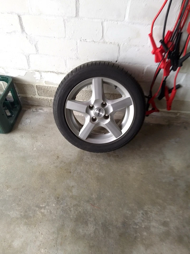 vier Dunlop Sommerreifen auf ALU, 195/50 R 15 - Bild 2 von 2