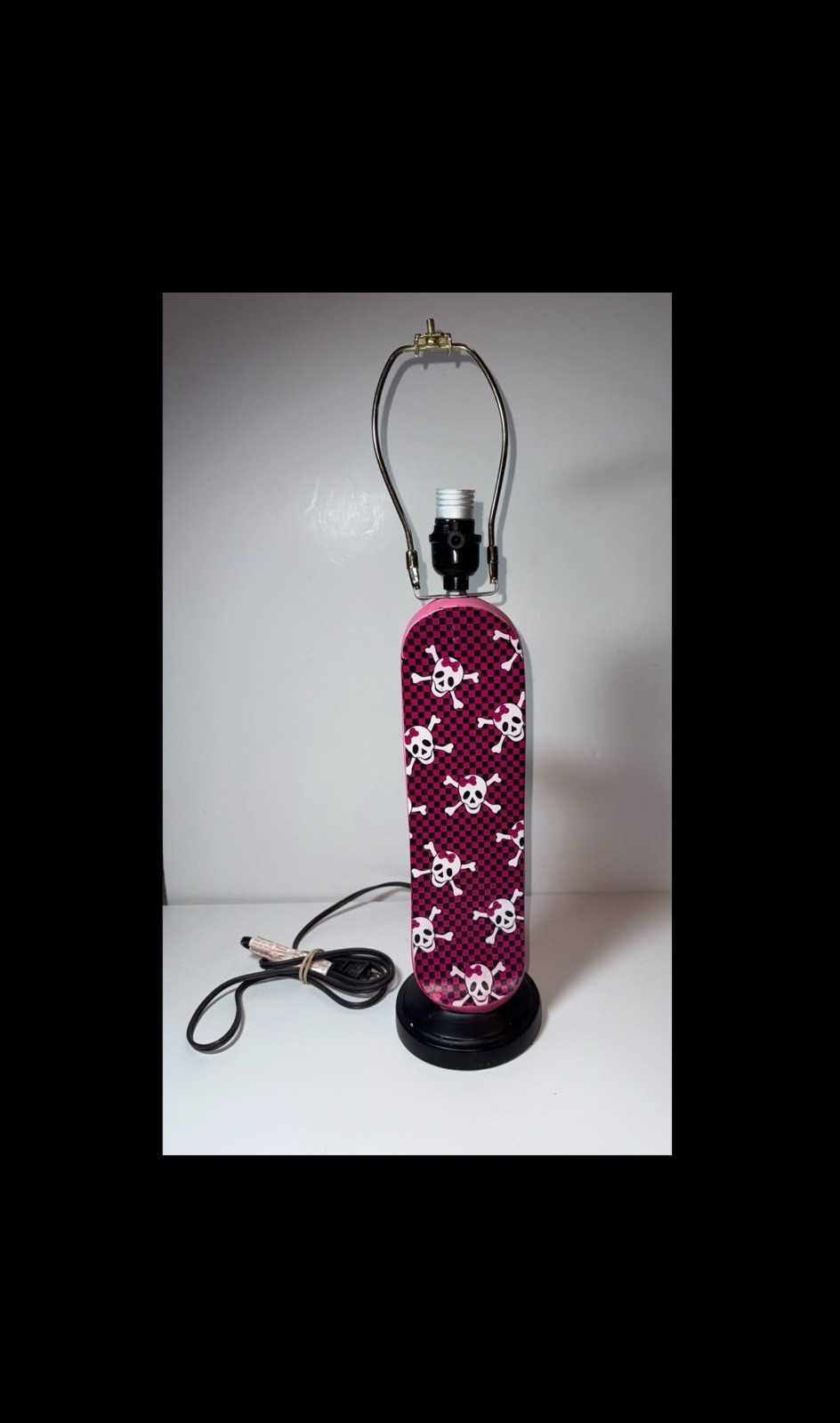 Avril Lavigne Skateboard Lamp