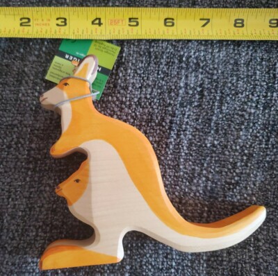 Holztiger - Awesome Variety - KANGAROO WITH JOEY #3510