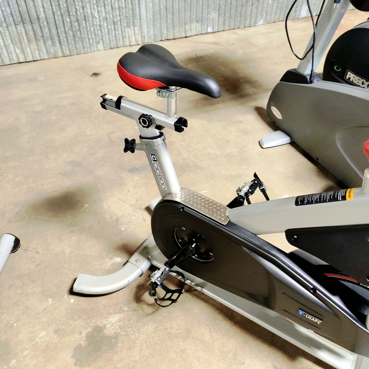 spirit spin bike cic800