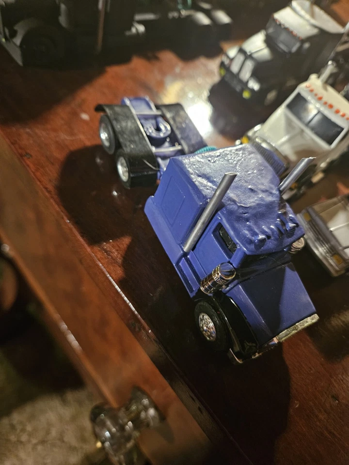 1/64 Custom Ertl Peterbilt - Image 3 of 4