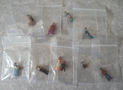 LOT OF 9 MINI FIGURES AND 1 ANVIL, POSSIBLY WESTON MINI-FIGURES 1890 COLLECTION!