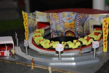 New York Höllentaxi Spur H0 ( Fahrgeschäft ) ( 1:87)