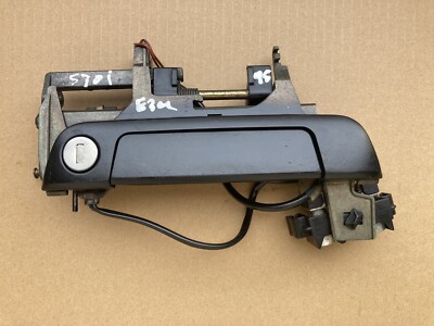 BMW E34 Exterior Right Front Door Handle 525i 530i 540i 93-95, 3