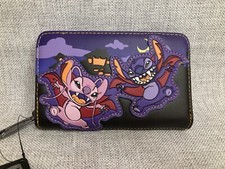 Cartera pequeña con cremallera Loungefly Lilo & Stitch: The Series Vampire Angel & Stitch