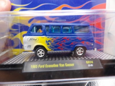 1965 FORD ECONOLINE VAN GASSER      2022 CASTLINE M2 MACHINES    1:64 DIE-CAST