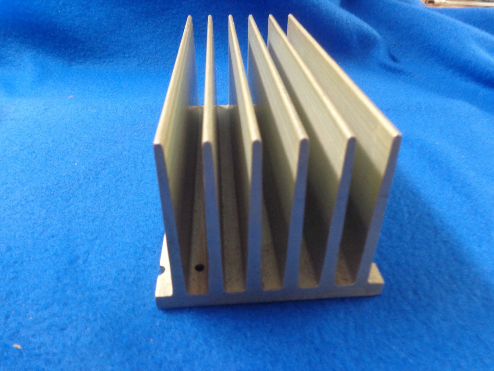 Heat sink    (set of six) (PRICE LOWERED !)
