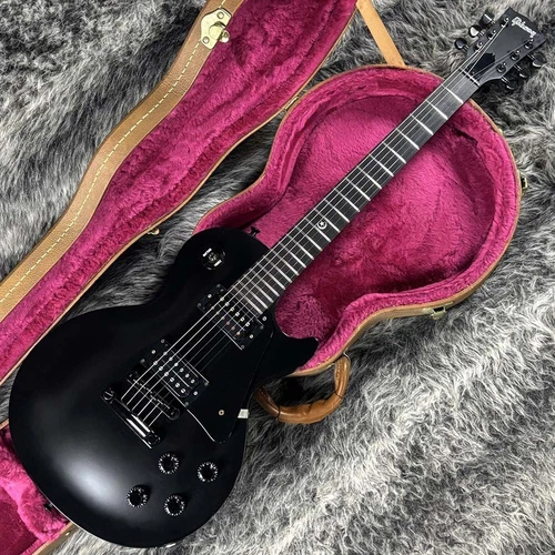 Gibson LES PAUL STUDIO GOTHIC FLAT BLACK SATIN 2000