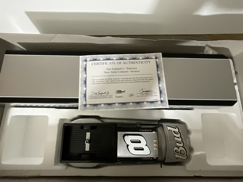 2002 Dale Earnhardt Jr Crew Cab & Show Trailer Silver Budweiser - Picture 12 of 19