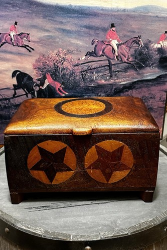 Antigua caja con bisagras diminuta de estrellas con incrustaciones de IL Schmutzler Family Staunton de 1800 - Imagen 2 de 24