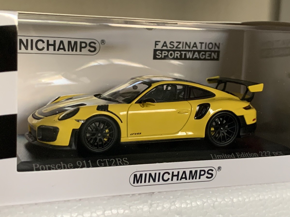 MINICHAMPS Porsche 911 GT2RS 限定222個 1/18 Minichamps Porsche 911 (991.2) GT2 RS MR Manthey Racing