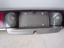 🔥97-99 BUICK LESABRE TRUNK LID CENTER TAILLIGHT TAIL LAMP LICENSE PANEL