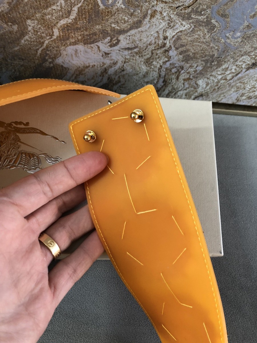 Burberry Crystal Embellished Silicone Waist Belt | eBay display picture 3