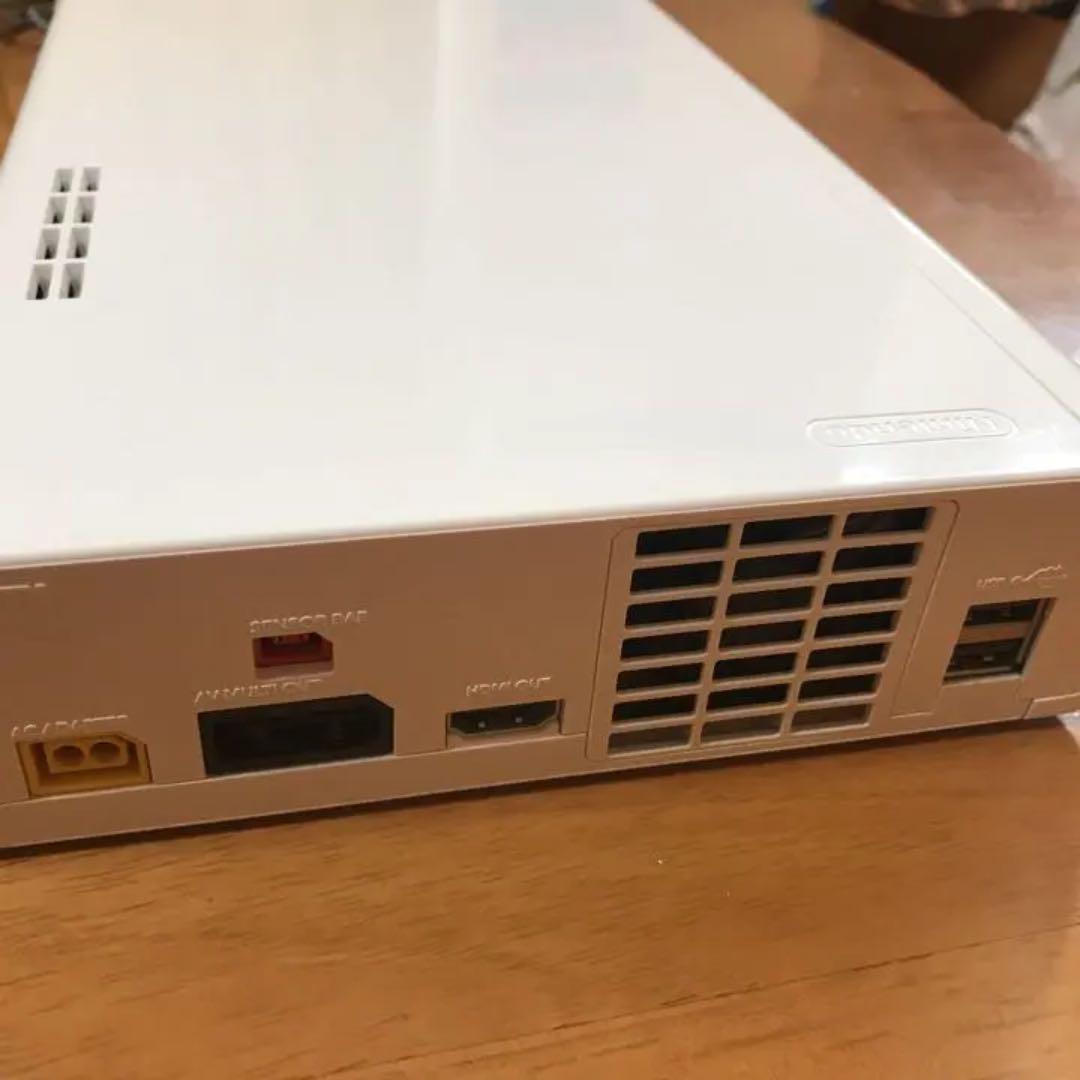 Wii U Video Game Console 32GB and Game-pad SET white SHIRO USED