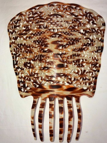 Large vintage faux tortoirse hair comb -  NO US IMPORT FEES - Foto 11 di 11