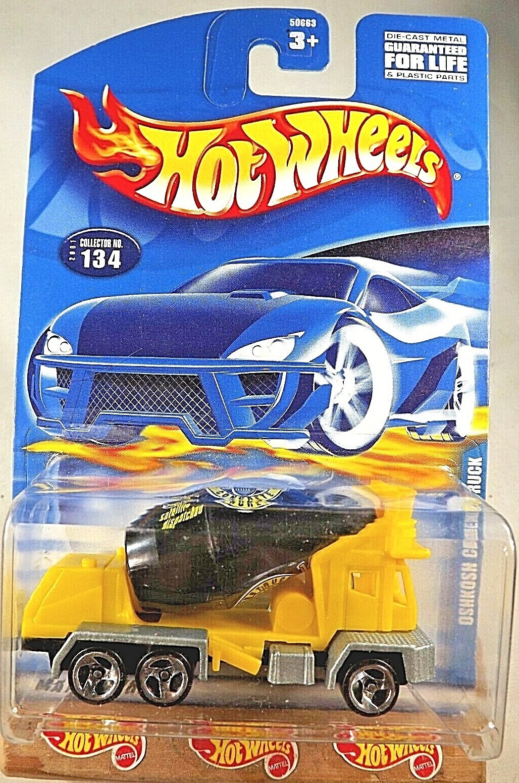 2001 Hot Wheels Mainline/Collector #134 OSHKOSH CEMENT TRUCK Yellow-Black w/3 Sp