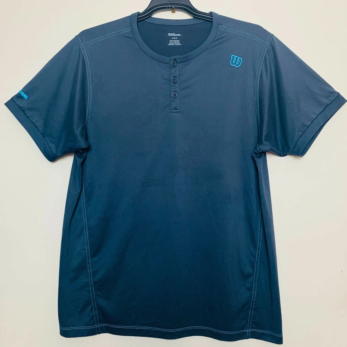 Wilson logo best sale t shirt