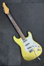 Guitarra eléctrica serie SCHECTER TRAD hecha en 2002?EMG