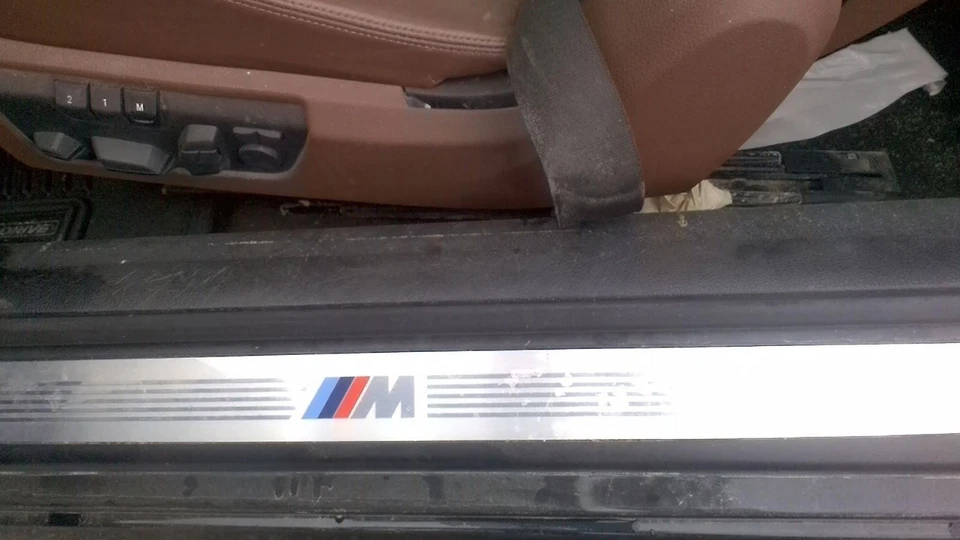 二手右后驱动轴适合:2013 Bmw 650I 后轴右后级 — 第 3/4 张图片