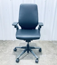 Steelcase Gesture 442A30 Ergonomic Office Desk Chair 400lb Cap Adjustable Black