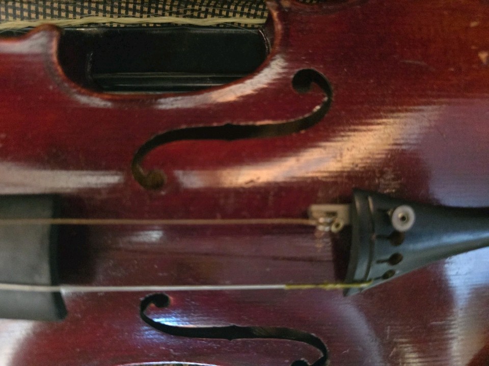 Vilion Shape Wow Antique Violin In Great Shape With Carrying Case 18th Century | eBay