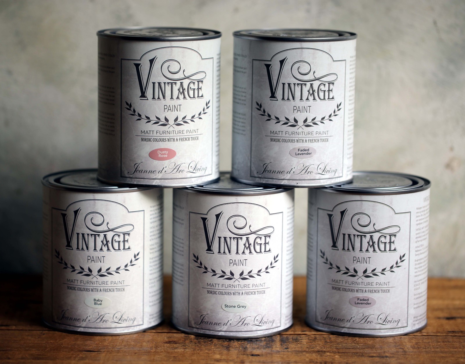 Peinture a la craie JDL pour créer une ambiance brocante chaleureuse