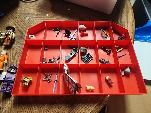 Roblox Figures & Accessories with Carry Case Lot - Picture 2 of 11